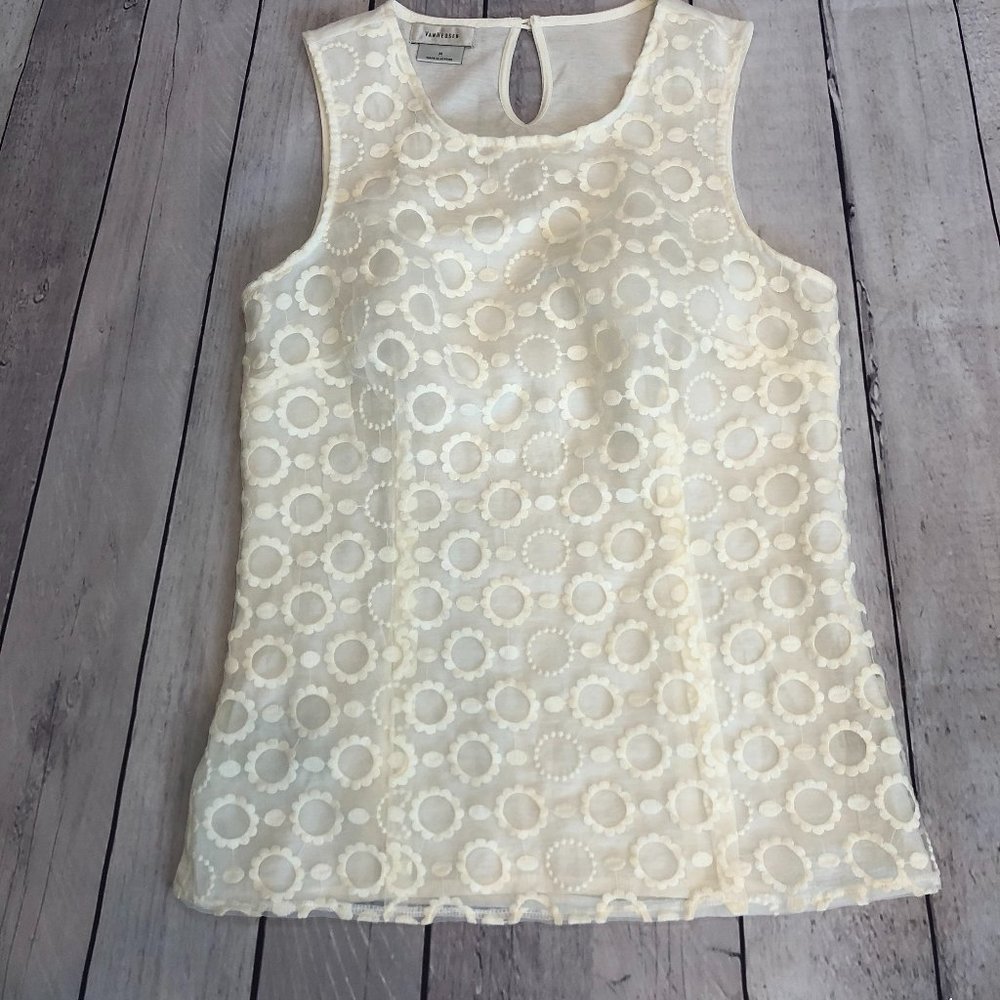 Van Heusen Sleeveless Lace Front Cream Top, Size M